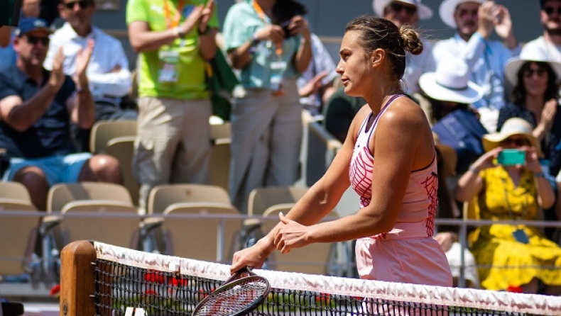 Η Αρίνα Σαμπαλένκα πέρασε στα ημιτελικά του Roland Garros