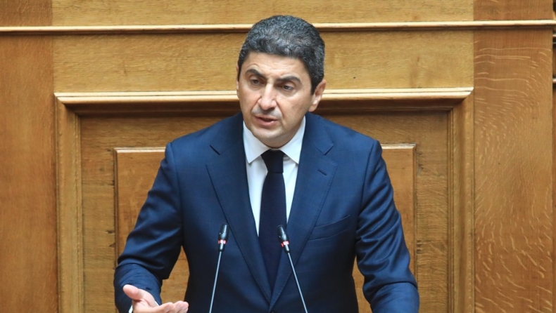 Αυγενάκης για Εθνική Πόλο: «H Βίβλος της ελληνικής υδατοσφαίρισης συνεχίζει να γράφεται με χρυσά γράμματα!»