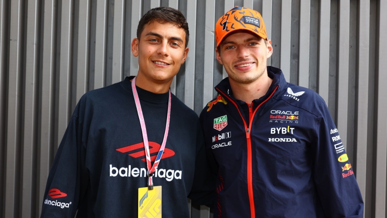 F1 - Μ. Βρετανία: Ο Ντιμπάλα πήγε να μάθει… μπάλα στον Φερστάπεν (vid)