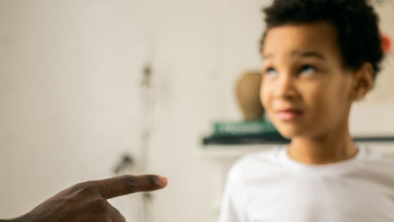 Η επιστήμη μίλησε: «Μη φωνάζετε στα παιδιά σας»