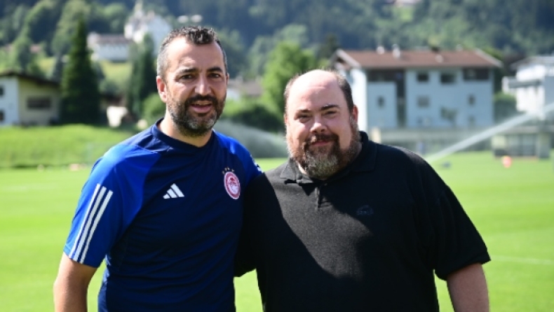 Ο Μαρτίνεθ με τον συντάκτη του Gazzetta, Δημήτρη Τομαρά