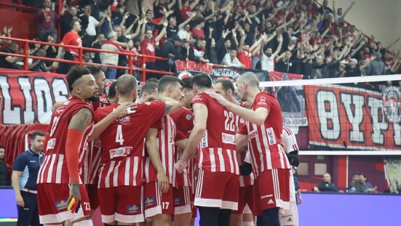 H ομάδα βόλεϊ του Ολυμπιακού