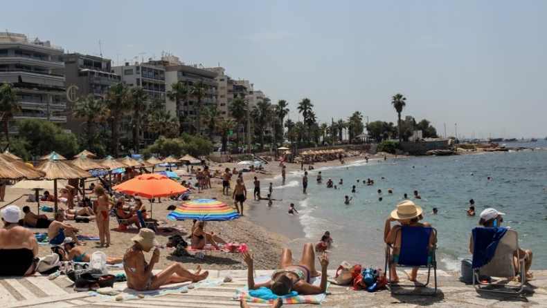 Επικαιροποιήθηκε το έκτακτο δελτίο της ΕΜΥ για τον καύσωνα: Στα ύψη ο υδράργυρος, πόσο θα διαρκέσει (vid)