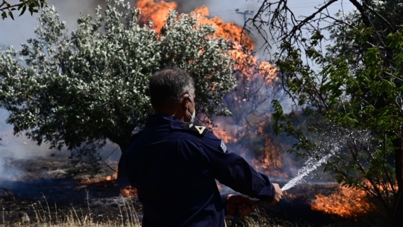 Πυρκαγιά: Τα 10 σημαντικά βήματα που πρέπει να κάνεις όταν την αντιληφθείς