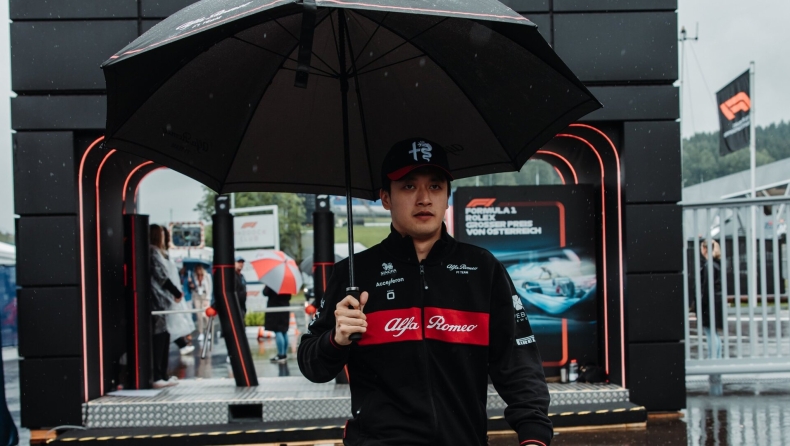 F1 - Αυστρία: Βγήκαν οι ομπρέλες στο Red Bull Ring (vid)