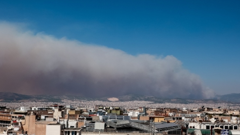 Φωτιά στη Φυλή: Νέο μήνυμα του 112 για εκκένωση στα Άνω Λιόσια (vid)