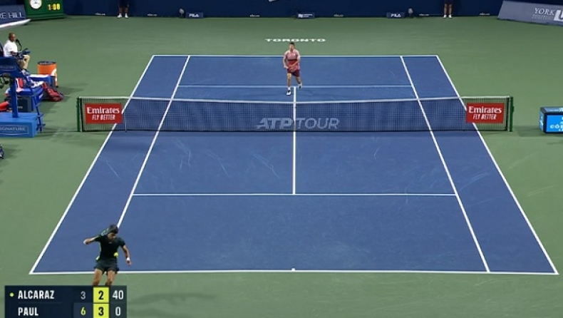 O Αλκαράθ επιχειρεί tweener