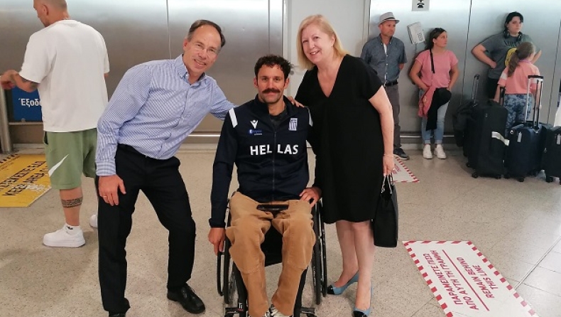 Ο Αντώνης Τσαπατάκης