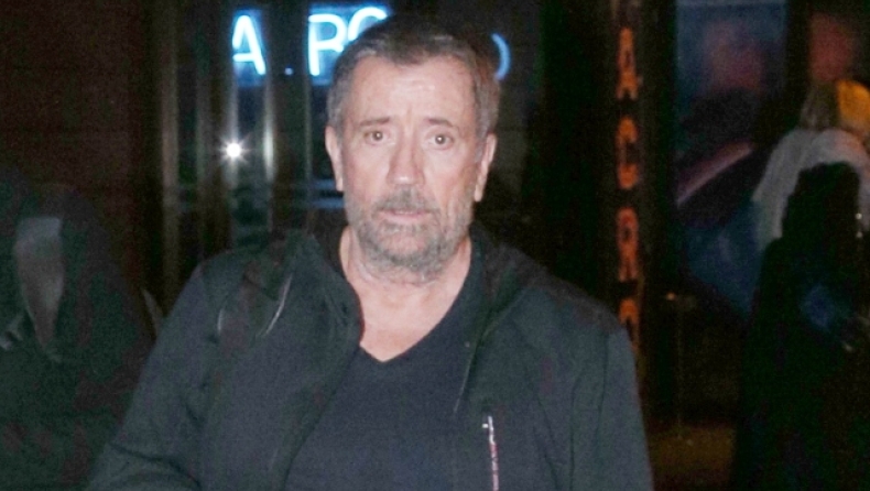 Σπύρος Παπαδόπουλος: «Αστυνομικός μου έριξε γροθιά και με έστειλε 1,5 μήνα στο νοσοκομείο» (vid)