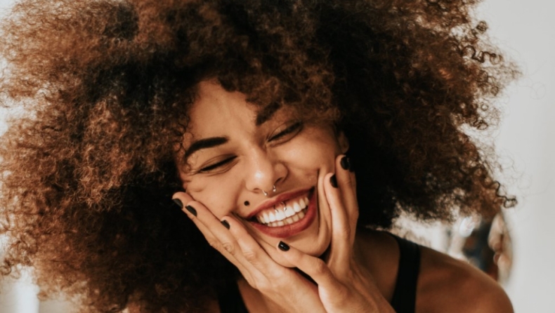 Το λάθος που οι ευτυχισμένοι άνθρωποι δεν κάνουν σχεδόν ποτέ