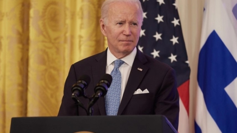 Έναν χρόνο πριν από τις προεδρικές εκλογές στις ΗΠΑ, δημοσκοπήσεις φέρουν τον Τζο Μπάιντεν να οδεύει σε ήττα