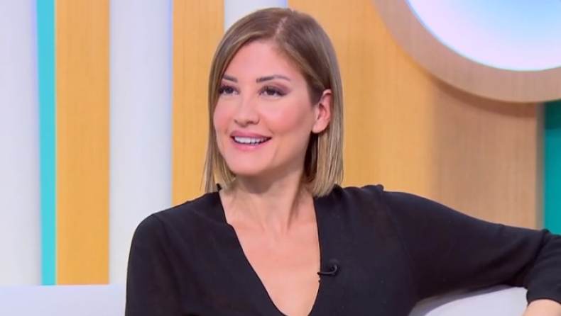 Ράνια Τζίμα: «Ξύπνησα ένα πρωί κι ήμουν άσπρη, όχι χλωμή, άσπρη» (vid)