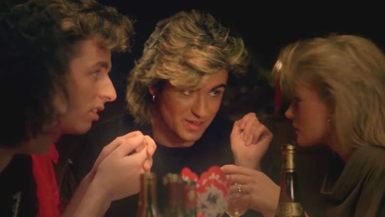 Τι κι αν έχουν περάσει 39 χρόνια: Πρώτο στα charts το «Last Chritmas» των Wham (vid)