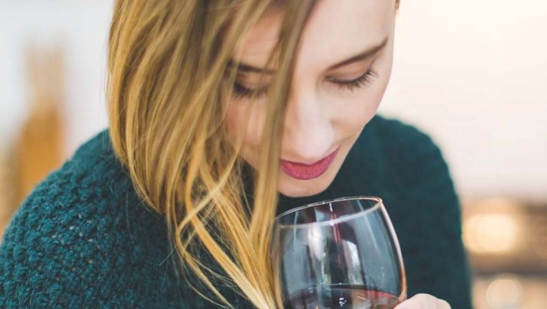 Πώς θα αποτρέψεις το πρήξιμο από το αλκοόλ