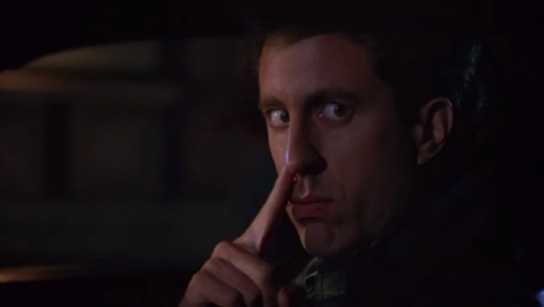 Νέα μελέτη αποκάλυψε πως το σκάλισμα της μύτης μπορεί να προκαλέσει Αλτσχάιμερ 