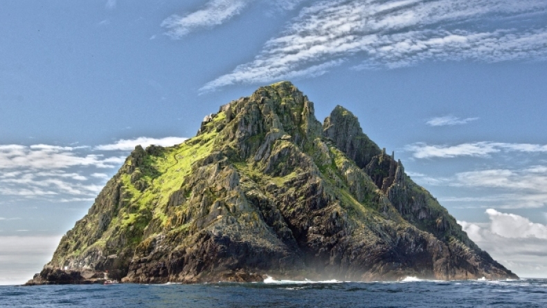 Το νεότερο νησί στη Γη μεγαλώνει κάθε μέρα: Σε εγρήγορση οι επιστήμονες (vid)