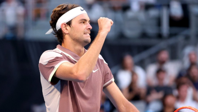 Ο Τέιλορ Φριτζ πανηγυρίζει