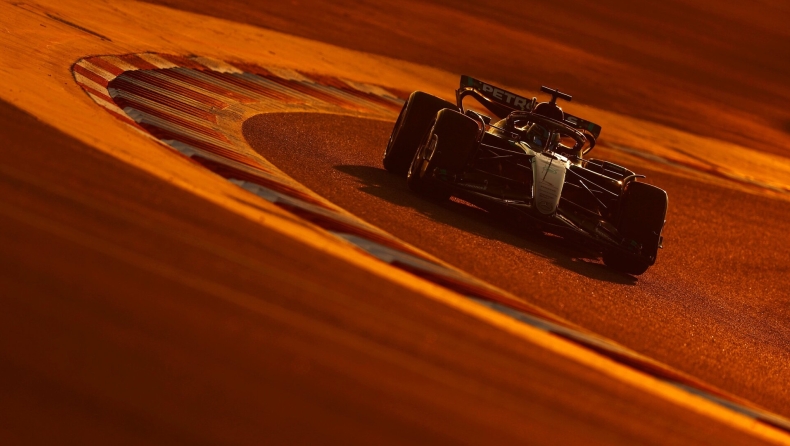 F1 - Οι πιο όμορφες εικόνες από την πρώτη μέρα δοκιμών στο Μπαχρέιν