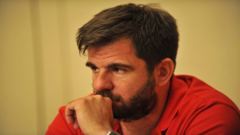 Επικός Κοτταρίδης: «Βάζω στην κόρη μου που είναι ενός έτους εκπαιδευτικά βίντεο του Ολυμπιακού» (vid)