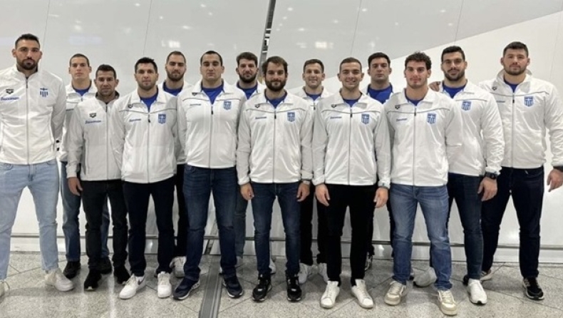 Η Εθνικη πόλο ανδρών στο αεροδρομιο