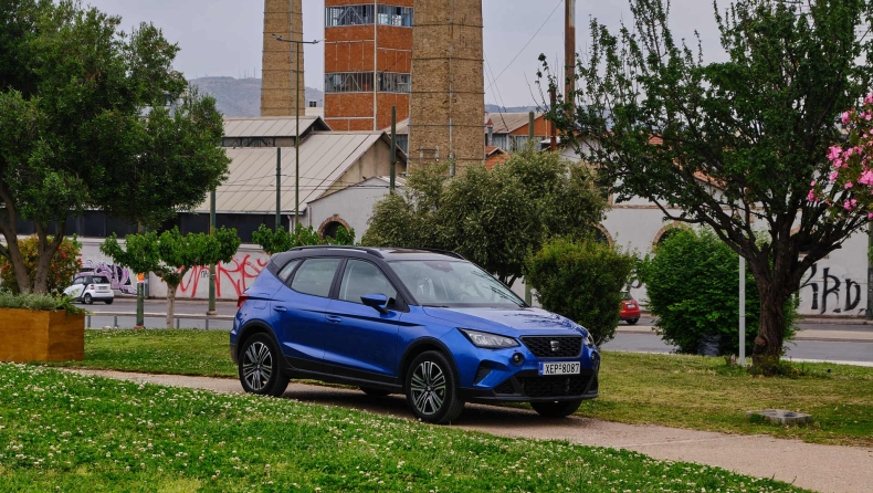 Seat Arona: Οι νέες τιμές για το B-SUV