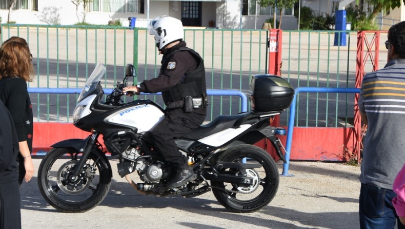 Καυγάς σε Γυμνάσιο μεταξύ τζογαδόρων μαθητών: Τον έψαχναν γιατί τους... κάρφωσε