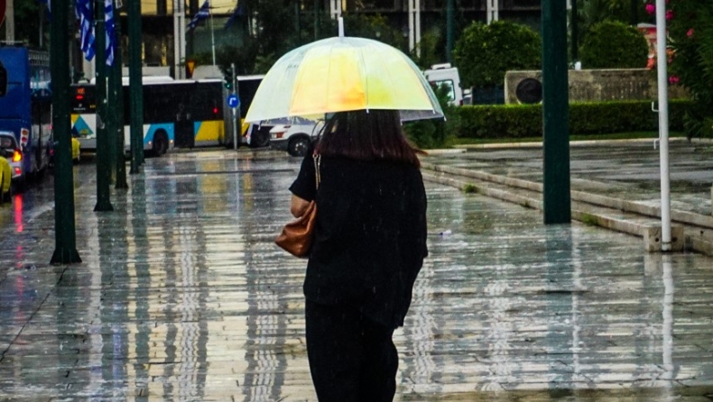 Προ των πυλών η νέα κακοκαιρία «Δωροθέα»: Πότε και πού θα χτυπήσει (vid)