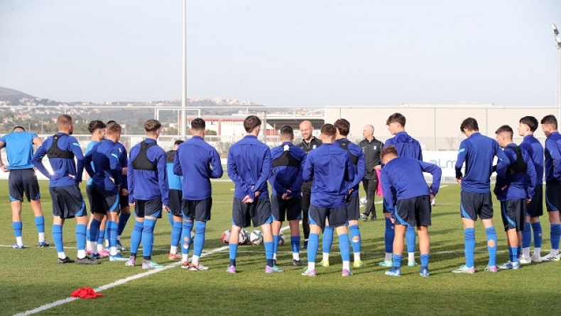 Εθνική Νέων: Οι «εκλεκτοί» για την Elite Round με φόντο το EURO U19