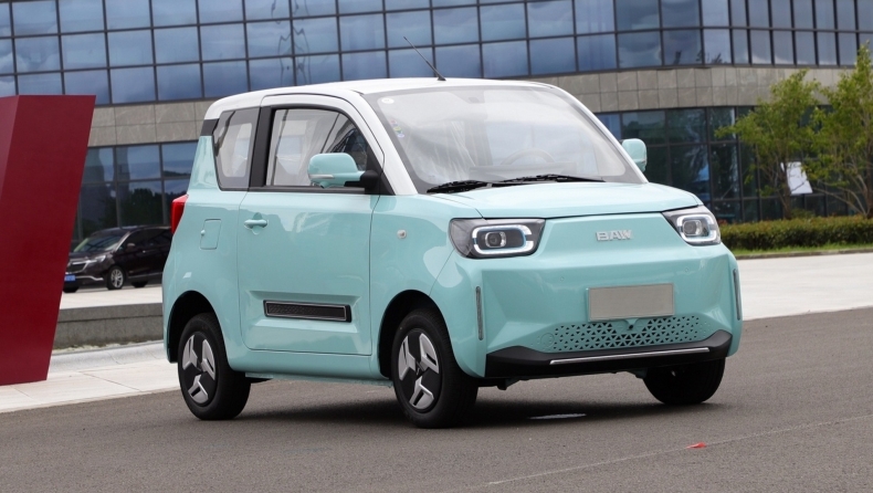 Νέο minicar στην Ελλάδα, με θέσεις για 4 (τιμή)