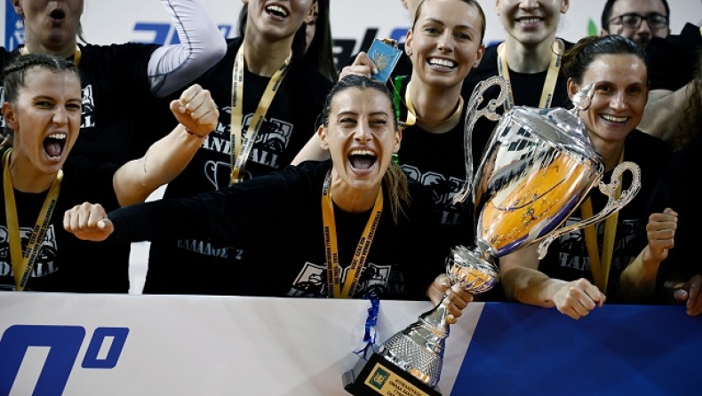 Η αρχηγός της ομάδας χάντμπολ του ΠΑΟΚ, Μαρία Χατζηπαρασίδου