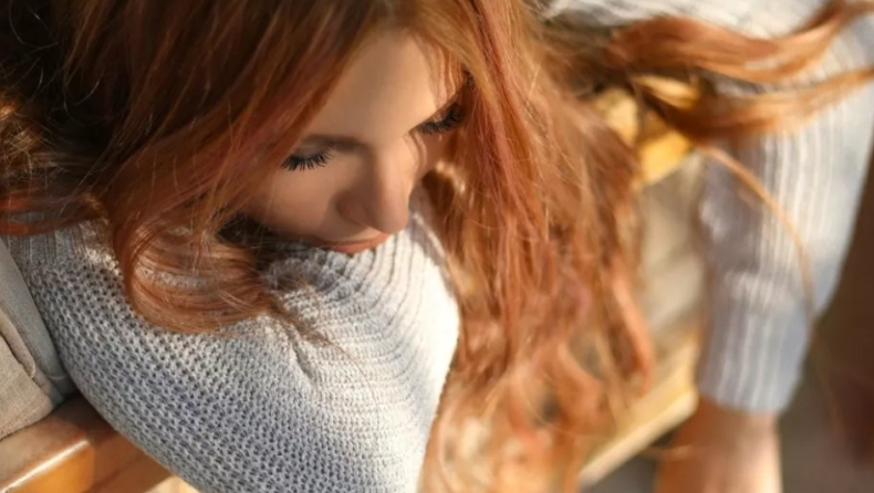 Πώς να αποτρέψεις και να θεραπεύσεις την καούρα χωρίς φάρμακα