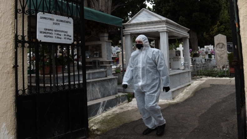 Ανησυχία στα κοιμητήρια της Λάρισας: «Δεν λιώνουν τα σώματα των νεκρών από κορονοϊό» 
