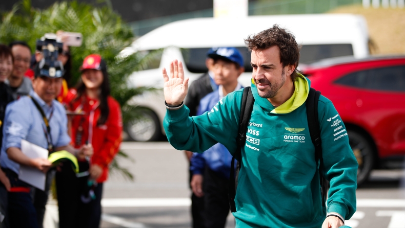 F1: Ο Αλόνσο ανανέωσε με την Aston Martin μέχρι το 2026