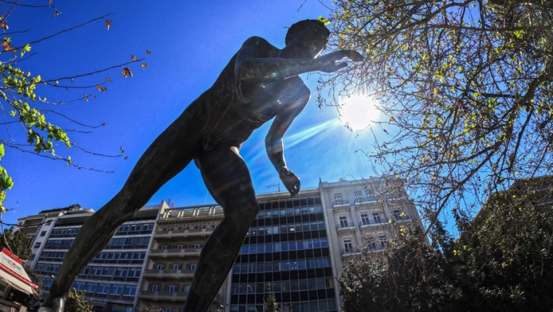 Καλοκαίρι το Σαββατοκύριακο: Πού θα φτάσει ή θα ξεπεράσει τους 30 βαθμούς η θερμοκρασία (vid)