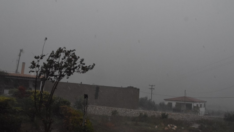 Κακοκαιρία: Προβλήματα στον Βόλο, χιονοθύελλα στo χιονοδρομικό κέντρο στη Βασιλίτσα (vid)