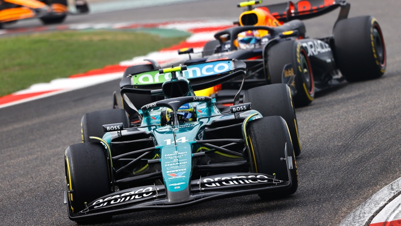 F1 - Αλόνσο: «Πρέπει να γίνουμε Mercedes και Red Bull» 