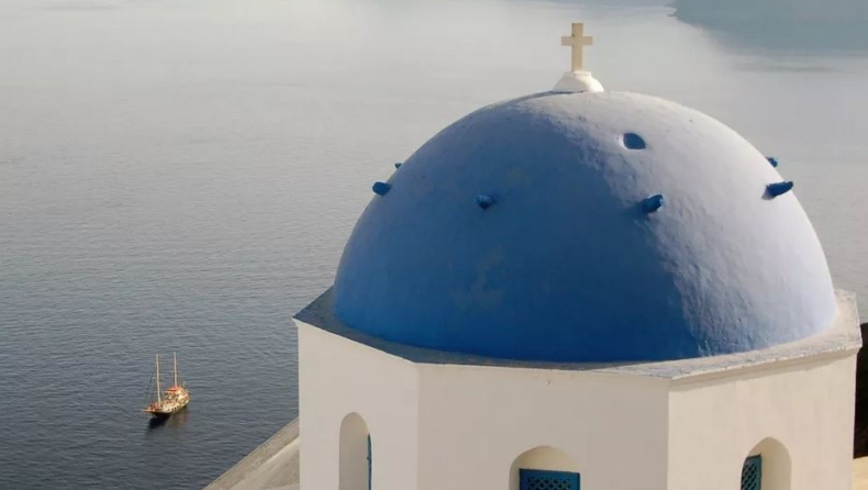 Πάσχα στην Ελλάδα: Εξερευνώντας τα νησιά με τα πιο ξεχωριστά έθιμα που αντέχουν στον χρόνο