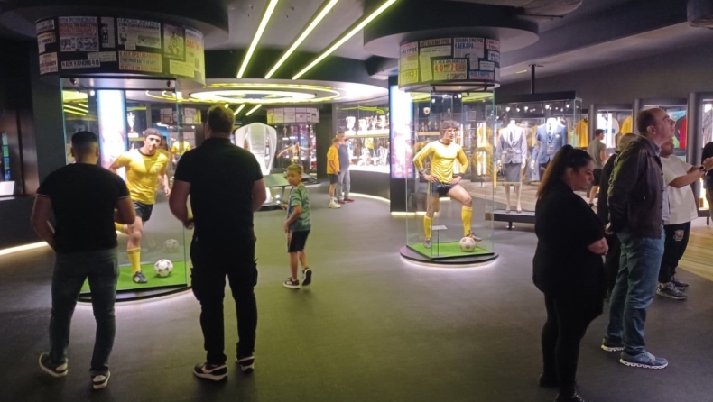 ΑΕΚ: Εκατοντάδες φίλοι της ομάδας στο Μουσείο Ιστορίας σαν την πρώτη μέρα λειτουργίας του