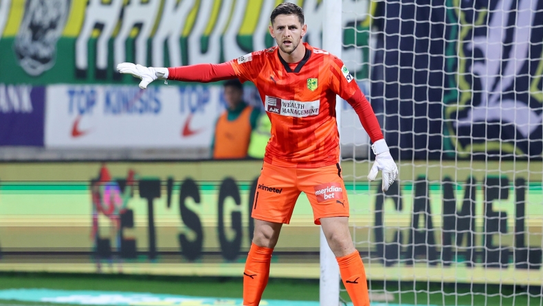 Στον Πίριτς το «χρυσό γάντι» με 19 clean sheet