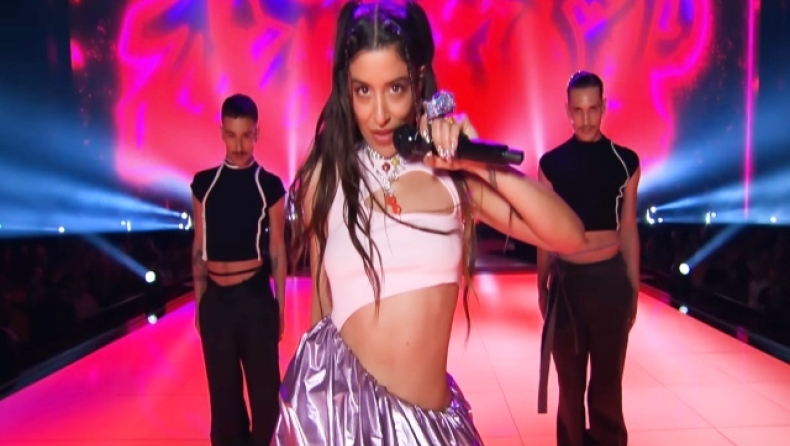 «Η Μαρίνα σας πήγε τάπα»: Προκαλεί το νέο τραγούδι της Μαρίνας Σάττι (vid)