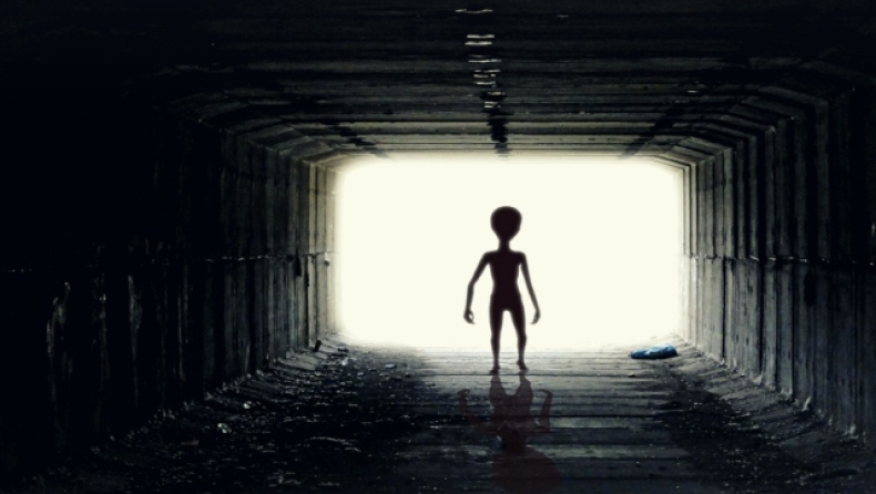 Κορυφαίος καθηγητής προσάθησε να εξηγήσει στον κόσμο γιατί δεν έχουμε έρθει σε επαφή με τους εξωγήινους