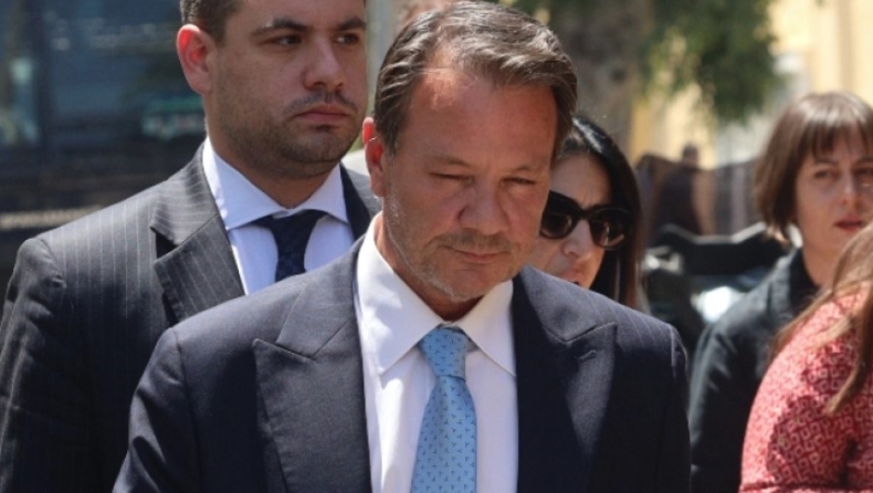 Άρση απορρήτου των επικοινωνιών του Λύτρα ζητά η σύζυγος του: «Έγινε μ@#$%!&, χτύπησα τη Σοφία, ελπίζω να μην μπλέξω» 