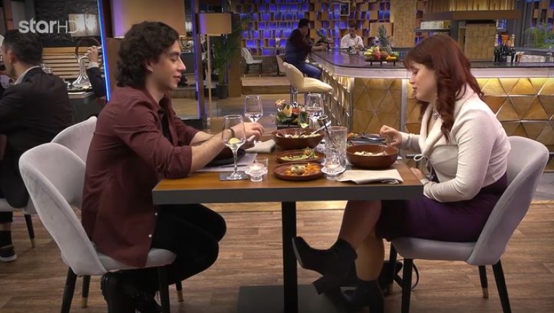 Το πιο «καμένο» ραντεβού στο First Dates: Οι εξωγήινοι, η NASA και ο ΛΕΞ (vid)