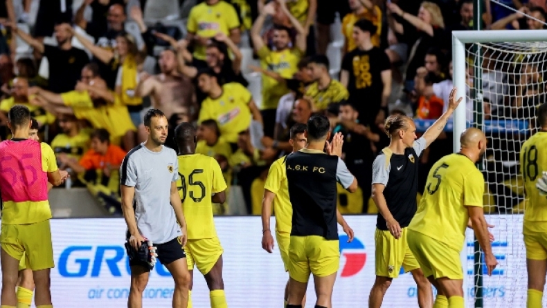 ΑΕΚ: Λατρεία για τους παίκτες από τον κόσμο τους μετά το τέλος του ματς στο ΓΣΠ (vid)