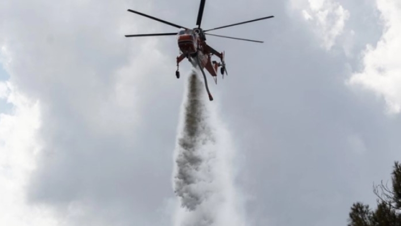 Φωτιά τώρα στην Στιμάγκα Κορινθίας