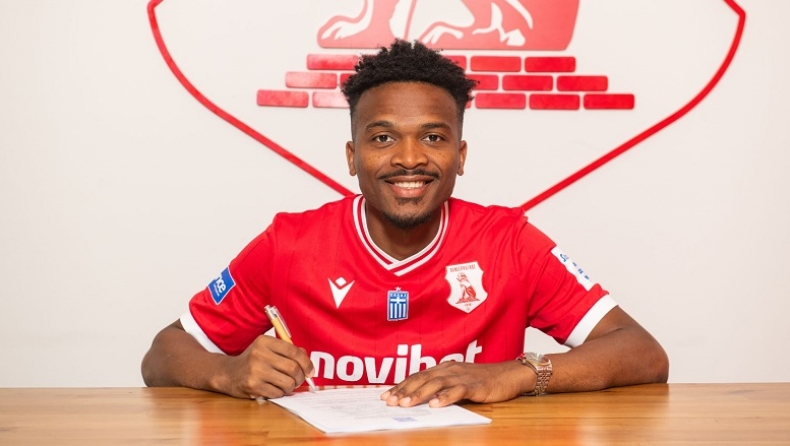 Πανσερραϊκός, μεταγραφές: «Λιοντάρι» ο Γουίλφριντ Καπτούμ