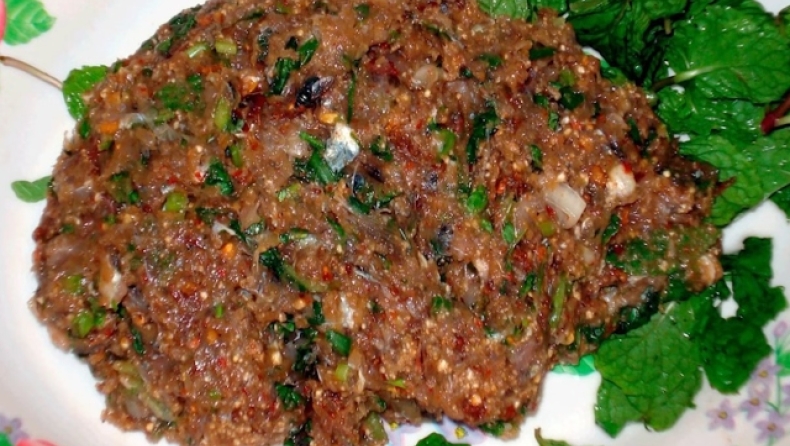 Το πιο θανατηφόρο φαγητό: Μπορεί να προκαλέσει καρκίνο μόνο με μία μπουκιά (vid) 