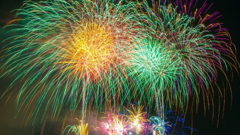 Τα πυροτεχνήματα προκαλούν αύξηση της ατμοσφαιρικής ρύπανσης, σύμφωνα με μελέτη 