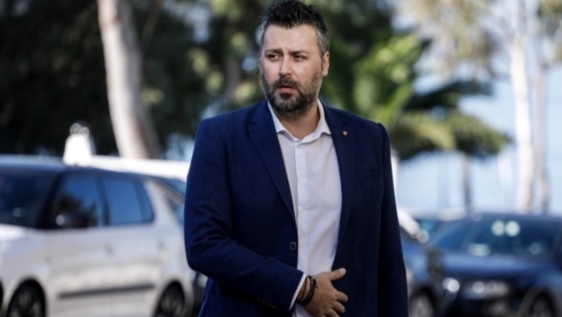 Ξέσπασμα Καλλιάνου: «Προγνώστες του πανικού, ψάχνοντας τη δόξα μέσα από καιρικές "Καταστροφές"»