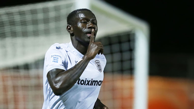 ΠΑΟΚ: Ο Μαντί Καμαρά απέκτησε μια υγιέστατη κορούλα